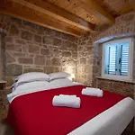 Lighthouse Apartman