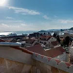 아파트 Lighthouse *