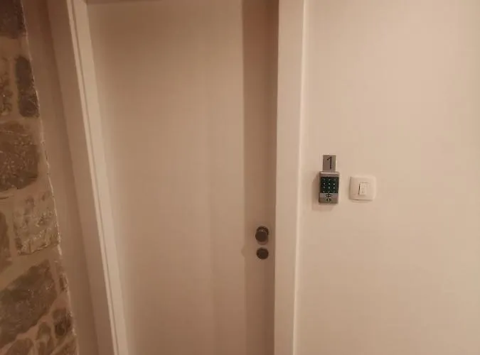 Lighthouse Апартаменты *