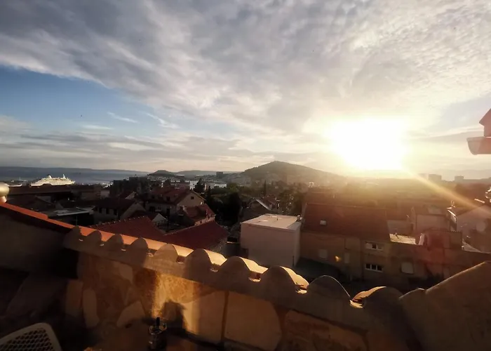 Апартаменты Lighthouse Сплит