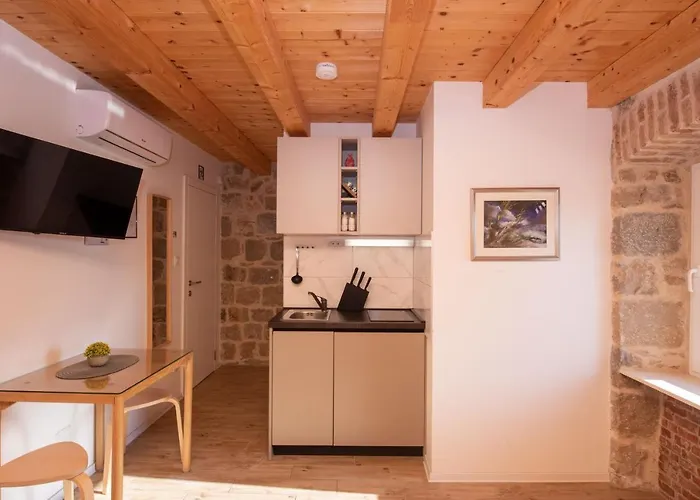 Lighthouse Сплит