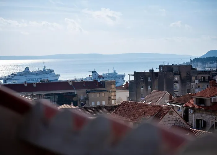 Апартаменты Lighthouse *