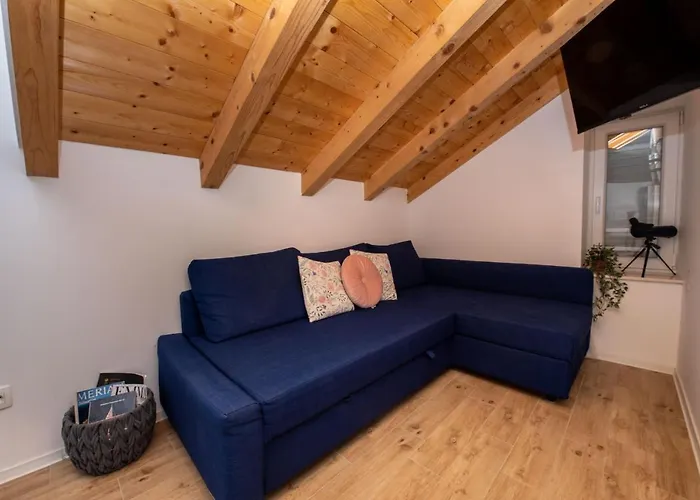 Lighthouse * Сплит