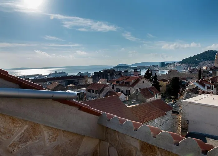 Апартаменты Lighthouse *